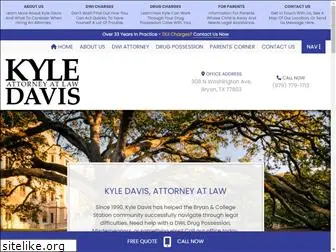 lawyerkyledavis.com