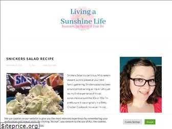 livingasunshinelife.com