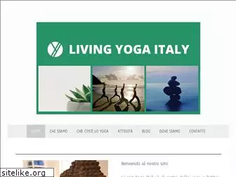 livingyogait.com