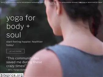 m-yoga.org
