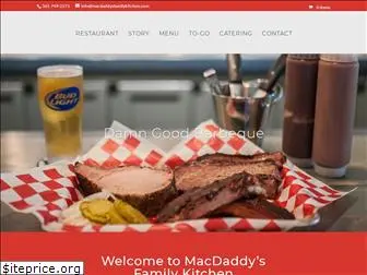 macdaddysfamilykitchen.com