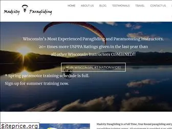 madcityparagliding.com