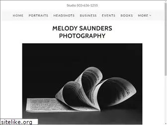 melodysaundersphotography.com