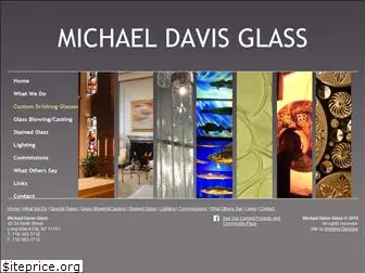 michaeldavisstainedglass.com