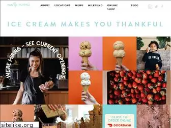 mollymoonicecream.com