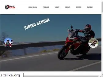 motorcycleridingacademy.com