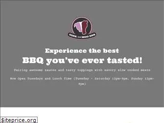 oinkandmoobbq.com