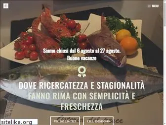 osteriadelpescefirenze.it