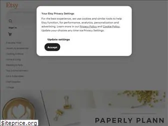 paperlykiss.etsy.com