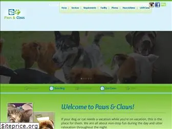 pawsandclawstn.com