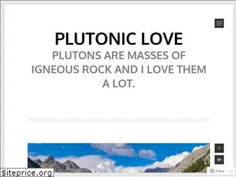 plutoniclove.com