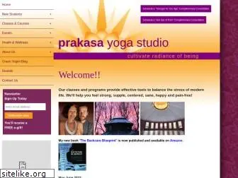 prakasayoga.com