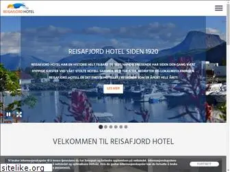 reisafjord-hotel.com