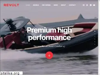 revoltcustomboats.com