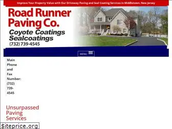 roadrunnerpavingco.com
