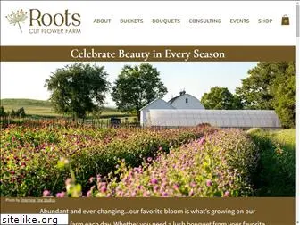 rootsflowerfarm.com