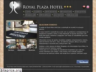 royalplazatalatona.com