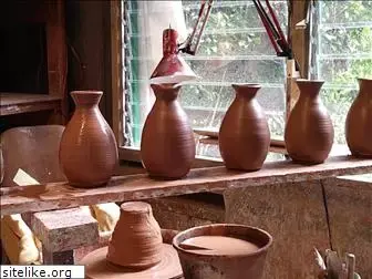 ryhpottery.com