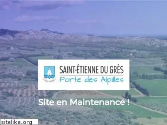 saintetiennedugres.com