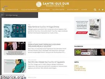 santrigusdur.com