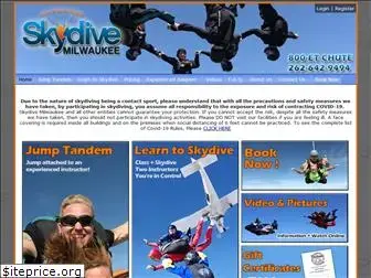 skydivemilwaukee.com