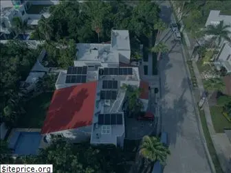 solarpanelcancun.com