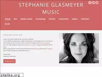 stephanie-music.com