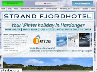 strandfjordhotel.com