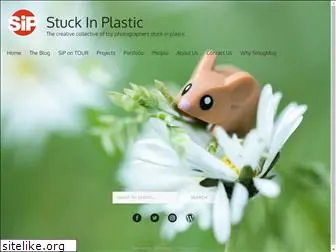 stuckinplastic.net