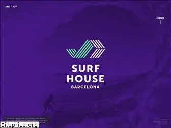 surfhousebarcelona.com
