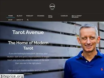 tarotavenue.com