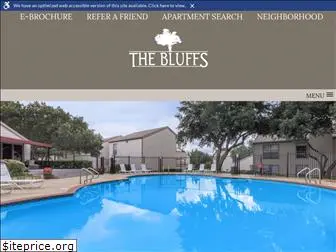 thebluffs-apartments.com