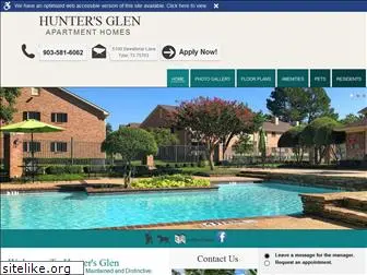 thehuntersglenapts.com