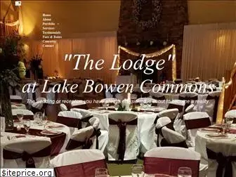 thelodge-lakebowencommons.com