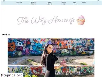thewittyhousewife.com