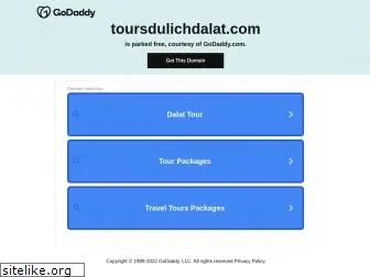 toursdulichdalat.com