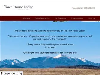 townhouselodge.com