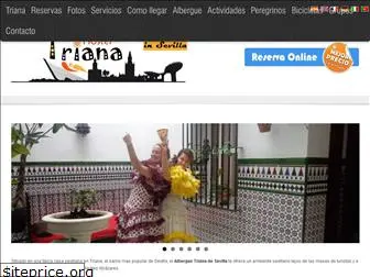 trianahostel.com