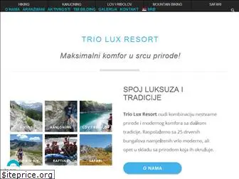 trioluxresort.com