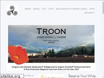 troonvineyard.com