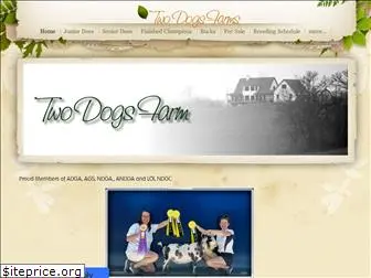 twodogsfarms.com