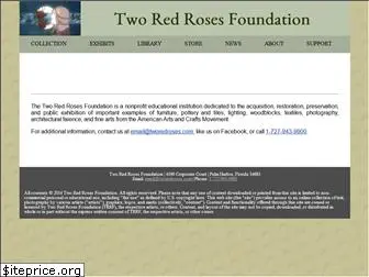 tworedroses.com