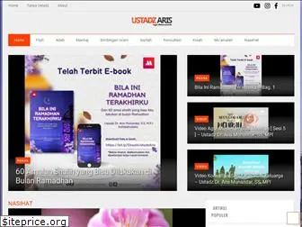 ustadzaris.com