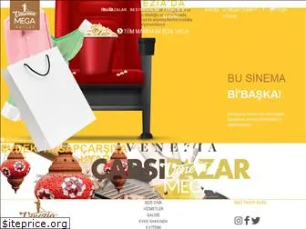 veneziamegaoutlet.com