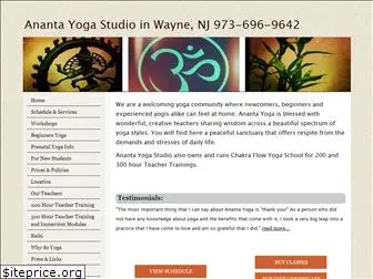 wayneyoga.com