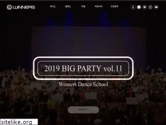 winnersdanceschool.com