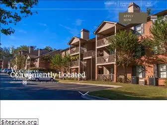 woodmerecreekapartments.com