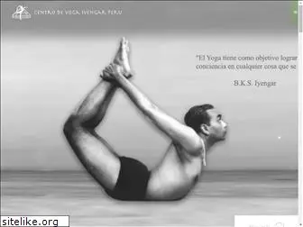 yogaiyengarperu.com