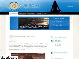 yogalaval.com
