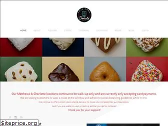 yourmomsdonutsnc.com